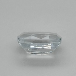 White Sapphire  5.05 Ct Certified
